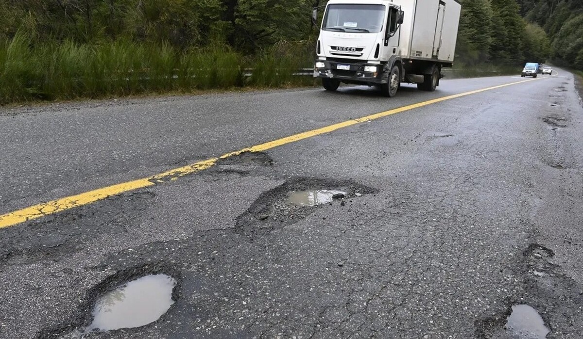 Суд обязал немедленно отремонтировать опасный участок шоссе в Рио-Негро