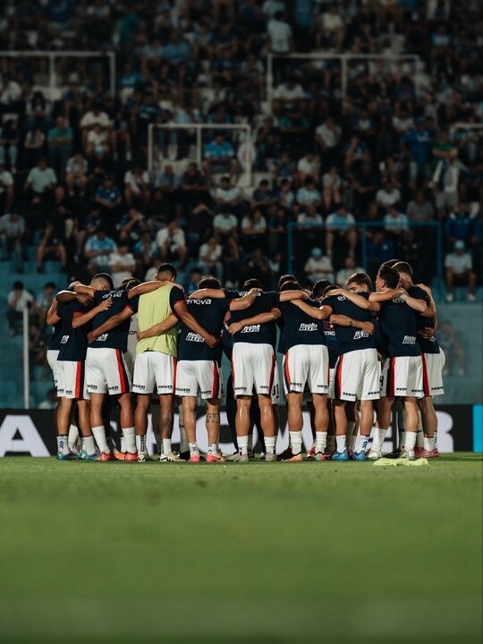 San Lorenzo Players Arrive Late to Training Amid Conflict with Management