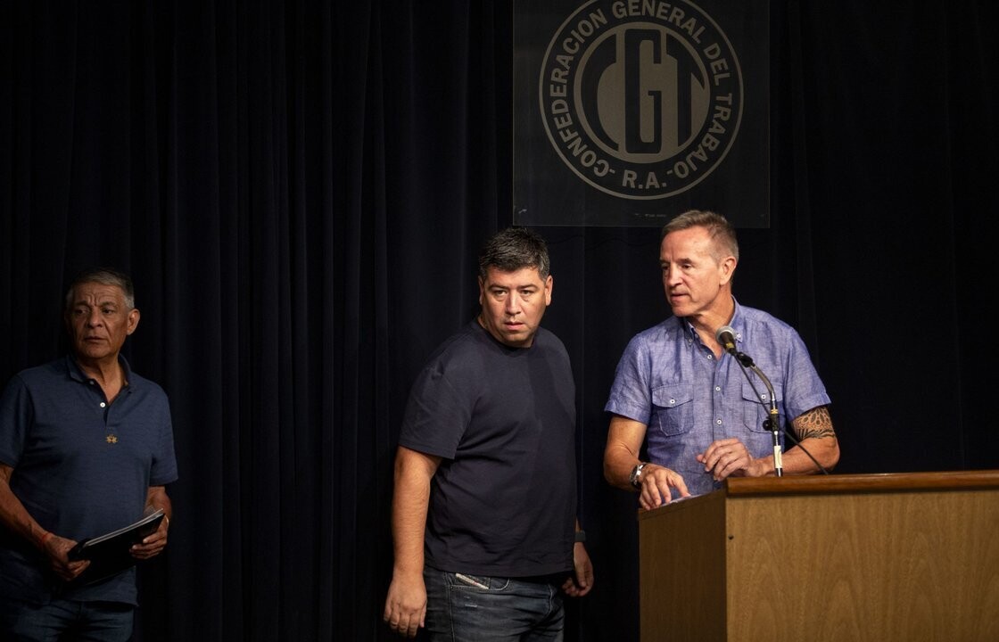 CGT lashes out at Milei's labor reform in Senate