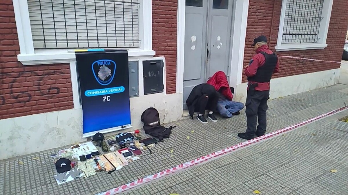 Двое преступников арестованы после жесткого ограбления во Флоресе