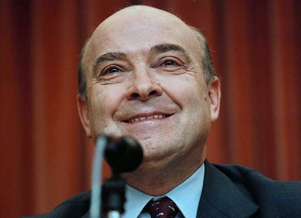 Доминго Кавальо делится своими идеями о инфляции и экономическом восстановлении в Аргентине