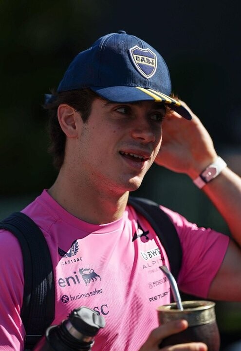 Argentine F1 Driver Spotted in Melbourne with Boca Juniors Cap