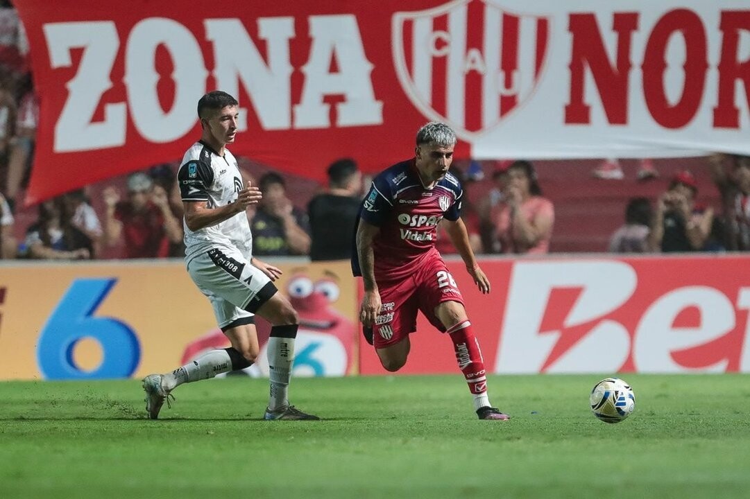 Unión thrashes Gimnasia 4-0 in Apertura Tournament