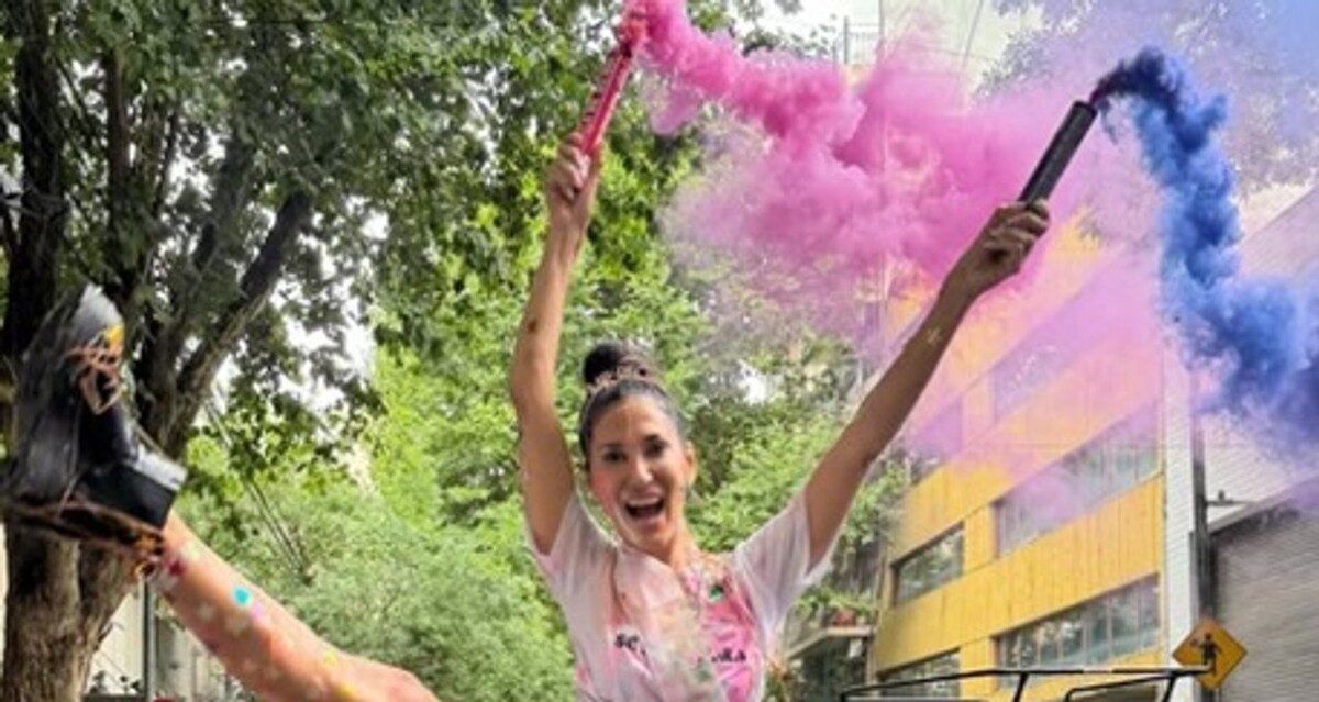 Dancer Silvina Escudero graduates with a broadcasting degree