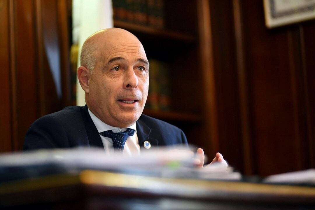 Political Crisis in Argentina's Senate Over Presidency of the Senate