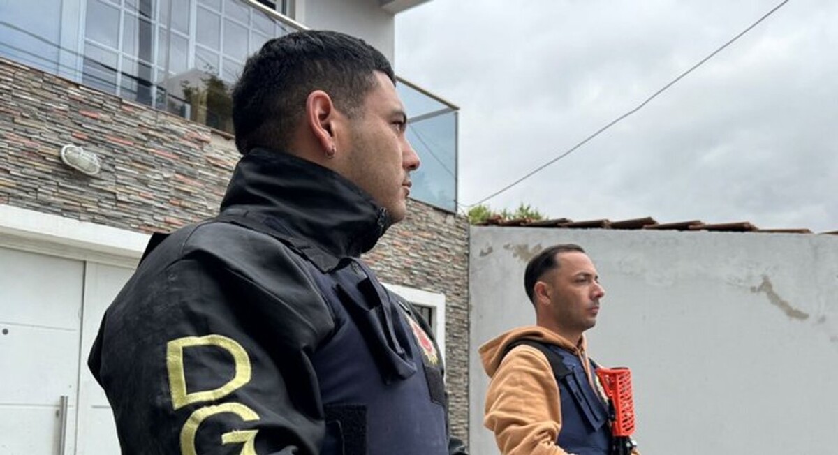 Двое молодых людей задержаны за стрельбу по танцевальной академии в Кордове