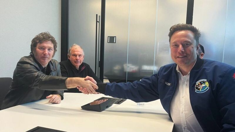 Илон Маск и Хавьер Милей примут участие в либеральном форуме в Аргентине