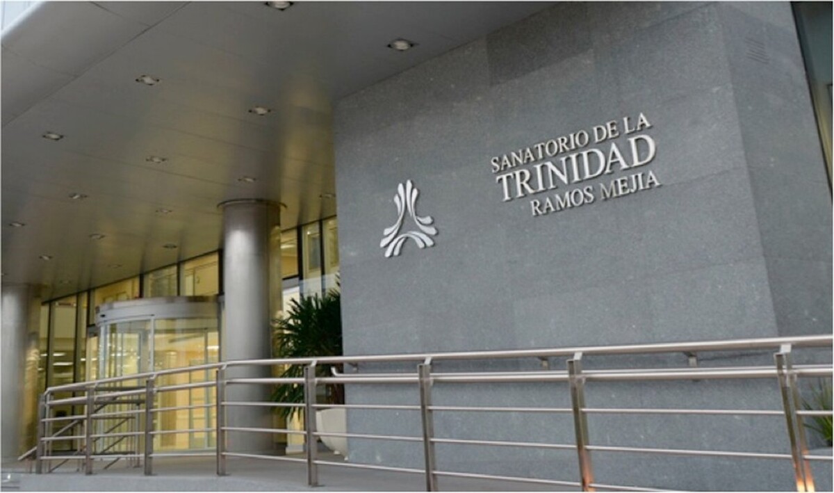 Girl in critical condition after being shot in Buenos Aires