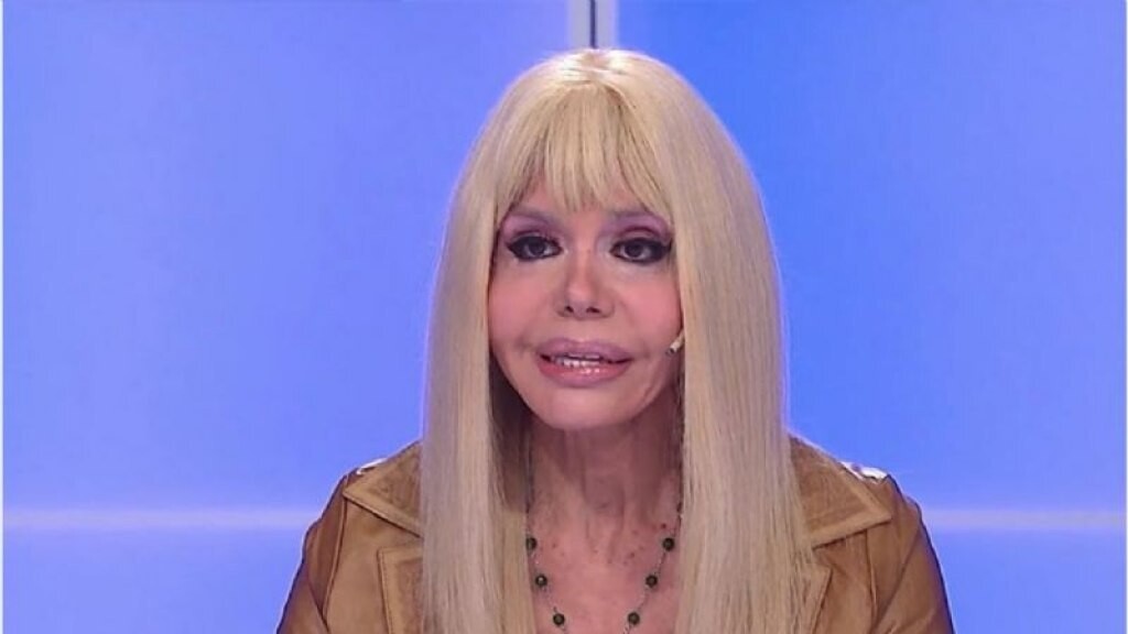 Former vedette Adriana Aguirre suffers accident