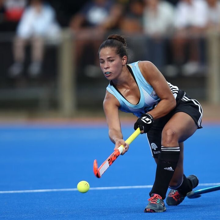 Argentine Hockey Player Luchi von der Heyde Switches to Germany