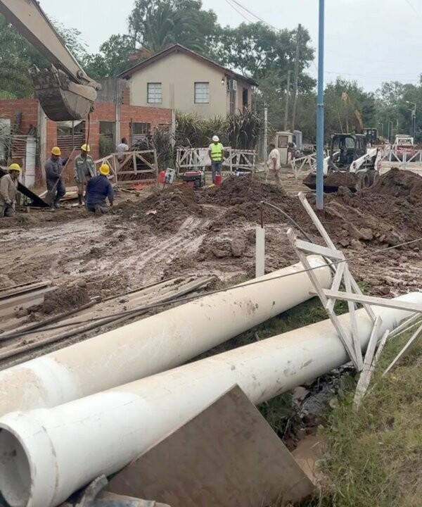 阿根廷恢复建设战略污水管道