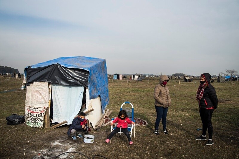 Аргентина: пять лет спустя семьи Герники борются за обещанные дома