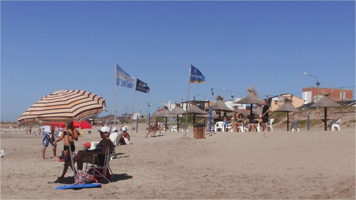 Ola gigante en la costa argentina: expertos explican la causa de la tragedia