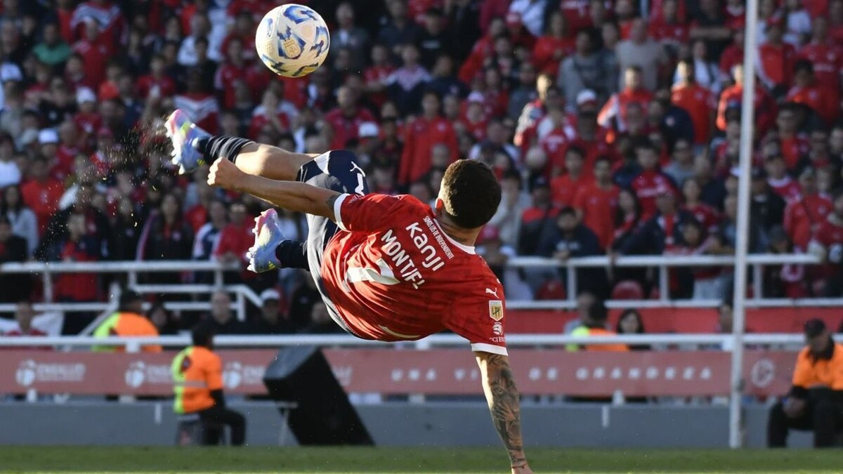 Independiente's Forward Santiago Montiel Wins FIFA Puskás Award