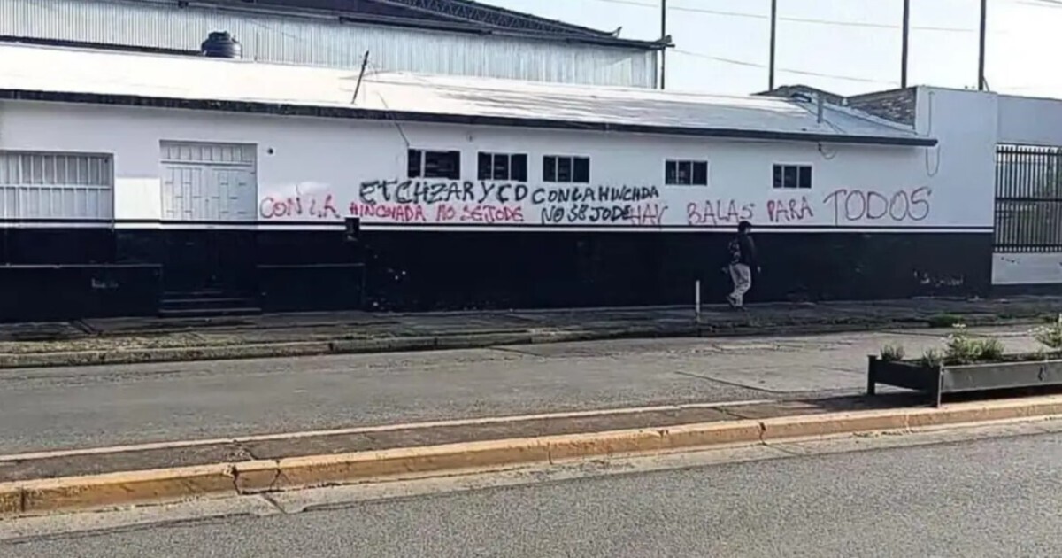 Запугивающие сообщения для клуба после вылета из Редусидо