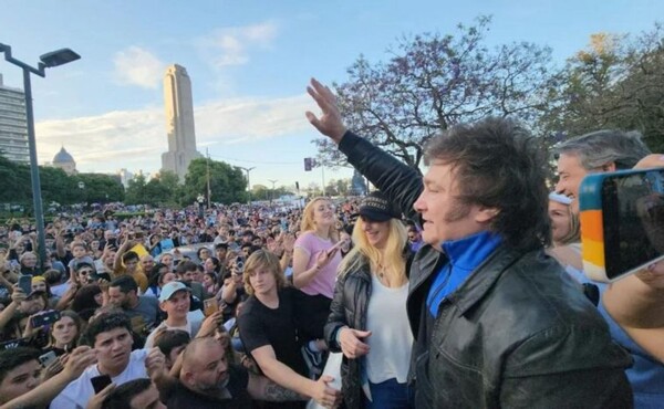 Президент Хавьер Милей отметит День национального флага в Росарио