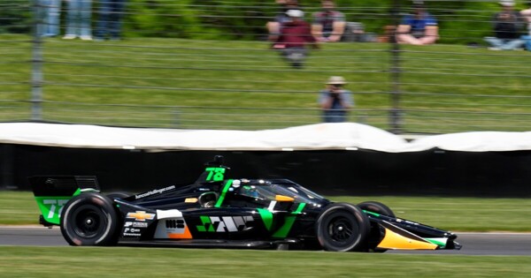 Агустин Канапино финишировал на 18-м месте в квалификации IndyCar Детройт