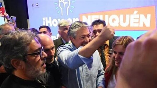 Губернатор Ньекена выступает против повторного введения налога на доходы