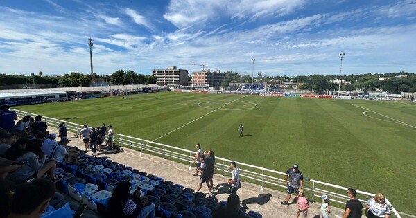 «Кемеро» и «Триколор» стартуют в плей-офф Первого дивизиона B