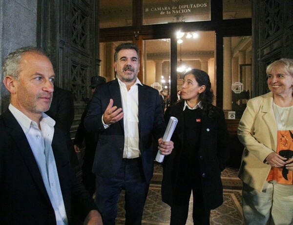 Дебаты о фискальных мероприятиях и поправках к Основному Закону в Палате депутатов