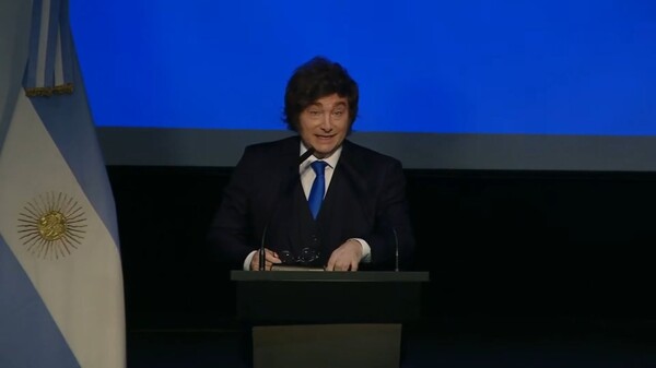 Милеи выступит с телеобращением по решению суда по делу YPF