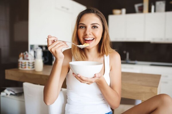 Healthy Breakfast: Rice and Yogurt Porridge