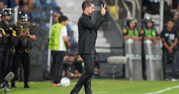 Boca's Coach Reflects on Loss to Alianza Lima