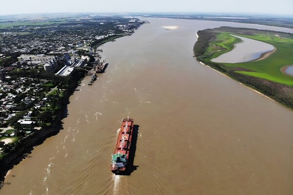 Complaint Against the Privatization of the Paraná River