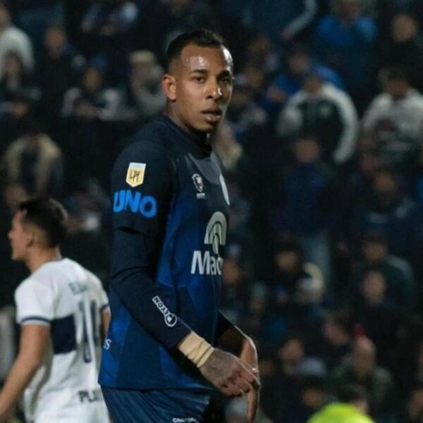 Себастьян Вилла стал чемпионом Кубка Аргентины и引发了 общественный резонанс