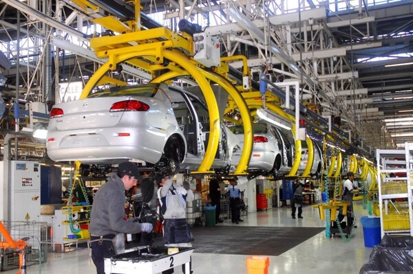 General Motors прекратит производство на заводе в Альвеар на следующей неделе