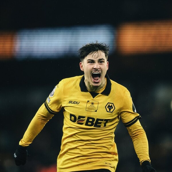 Астон Вилла проиграла Вулверхэмптону в Премьер-лиге