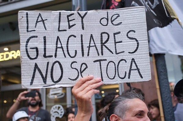 Argentina: Glacier Law Reform Threatens Water Resources