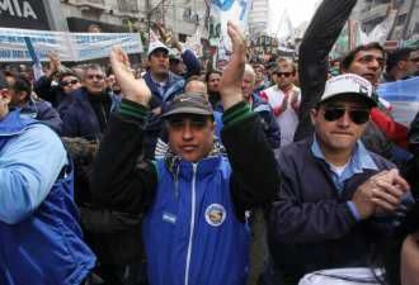 Генеральный секретарь аргентинского профсоюза скончался