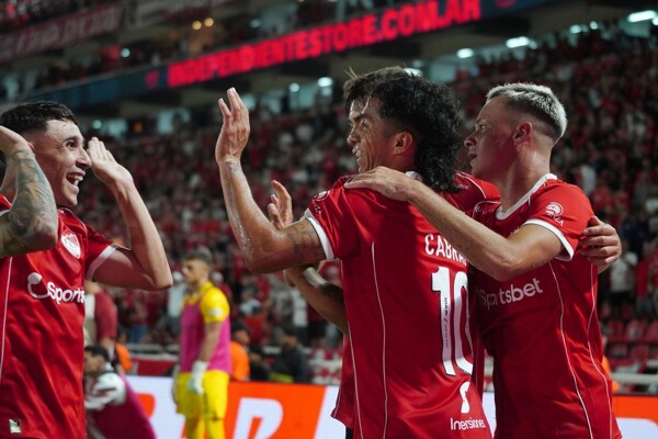 «Рохо» в поисках первой победы против «Ньюэллс Олд Бойз»