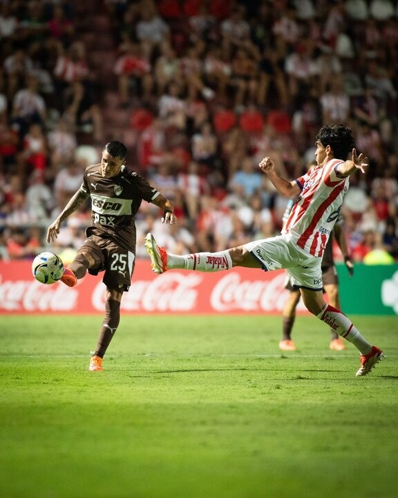 Платенсе и Унион сыграли вничью 0:0 в первом туре Открытого чемпионата