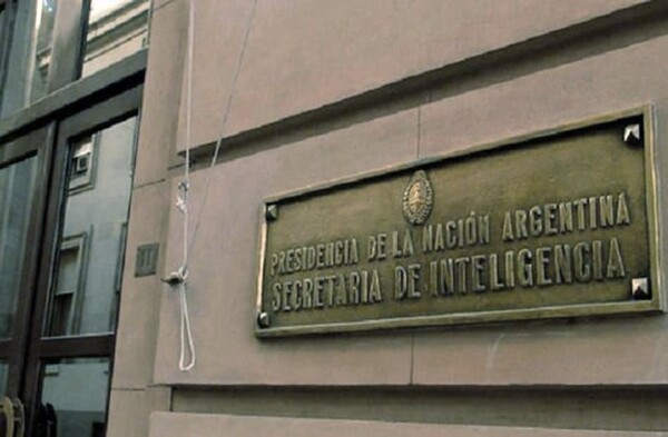 Organizaciones piden derogar el DNU sobre Inteligencia