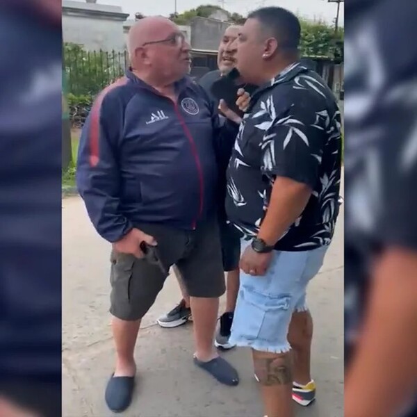 Бывший полицейский признан виновным в убийстве из-за громкой музыки