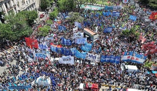 CGT объявляет вторую национальную забастовку в Аргентине