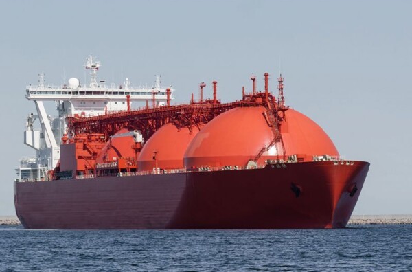 Правительство разблокировало платежи за импорт СПГ, поставка газа скоро нормализуется