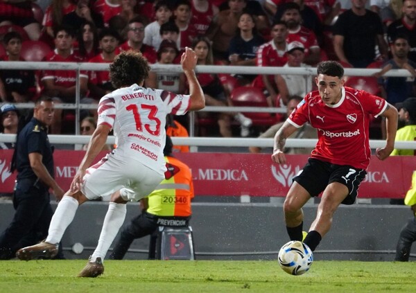 独立队寻求对普拉特森斯的首次胜利