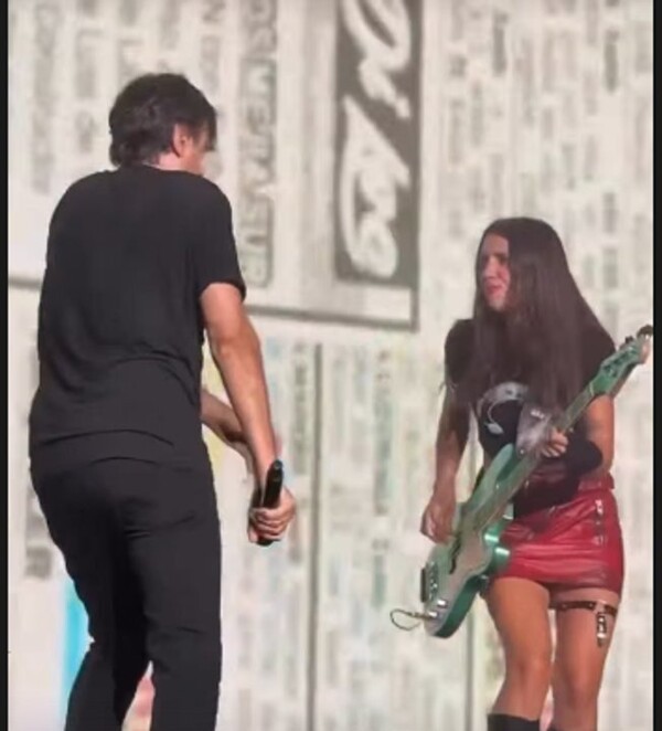 Ciro Martínez confirma su romance con la bajista Luli Bass