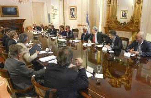 Министр призывает к диалогу с МСП на фоне напряженности из-за трудовой реформы