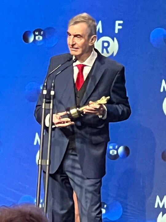 Аргентинский журналист выиграл премию на радио-премии Мартин Фьерро