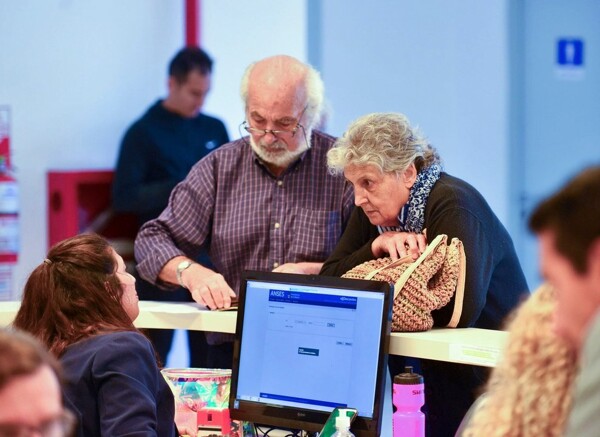 Правительство Аргентины анонсировало пенсионный бонус в 70 000 песо на ноябрь