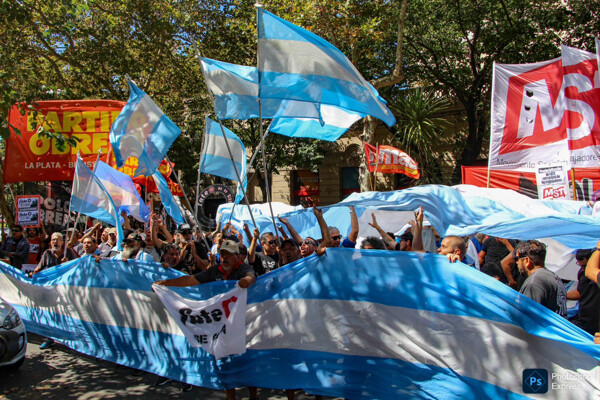 Борьба работников FATE в Аргентине