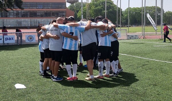 Сборная Аргентины по футболу для слепых одержала победу над Таиландом на Кубке Танго 2025