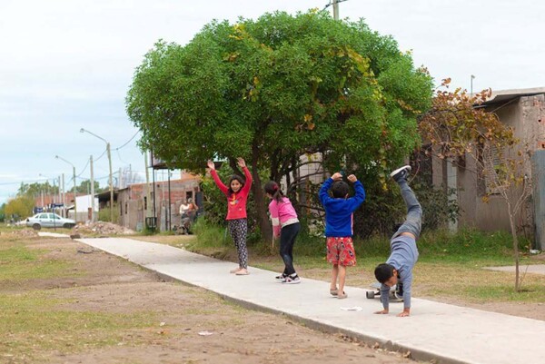 阿根廷政府清算FISU并使公共计划瘫痪
