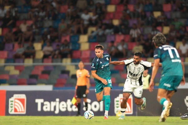 «Сентраль Кордоба» обыграла «Таллерес» в турнире Апертура