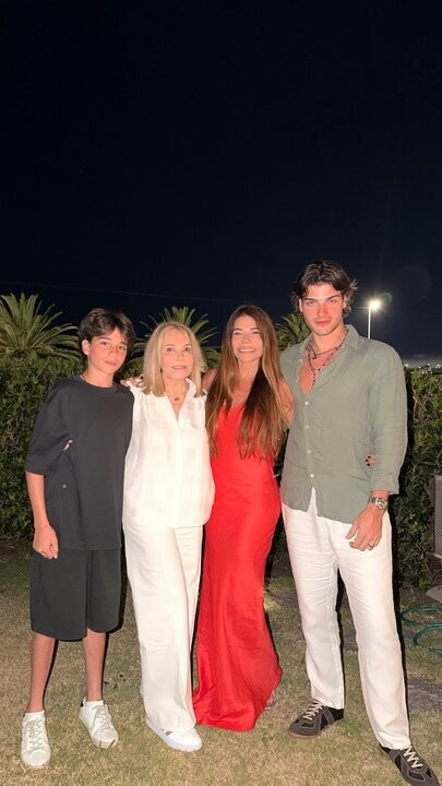 Зульмена Менем отметила 55-летие с глубоким духовным посланием