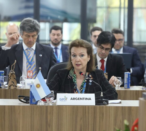 Argentina Prioritizes OECD Membership Amid Trade Reforms